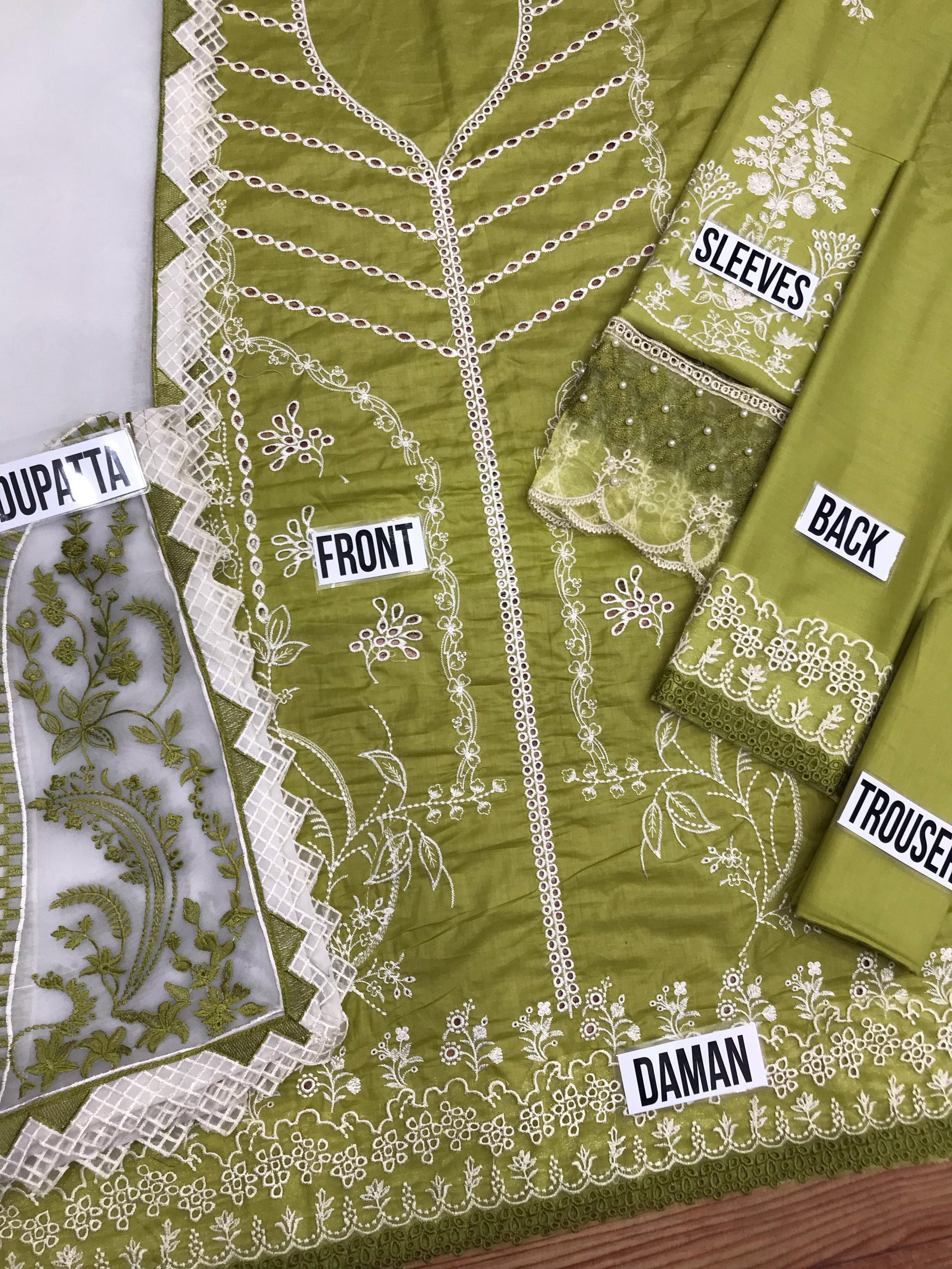 QALAMKAR NEWLY LAUNCHED CHIKANKARI PREMIUM PURE LAWN 2024 - Wearza