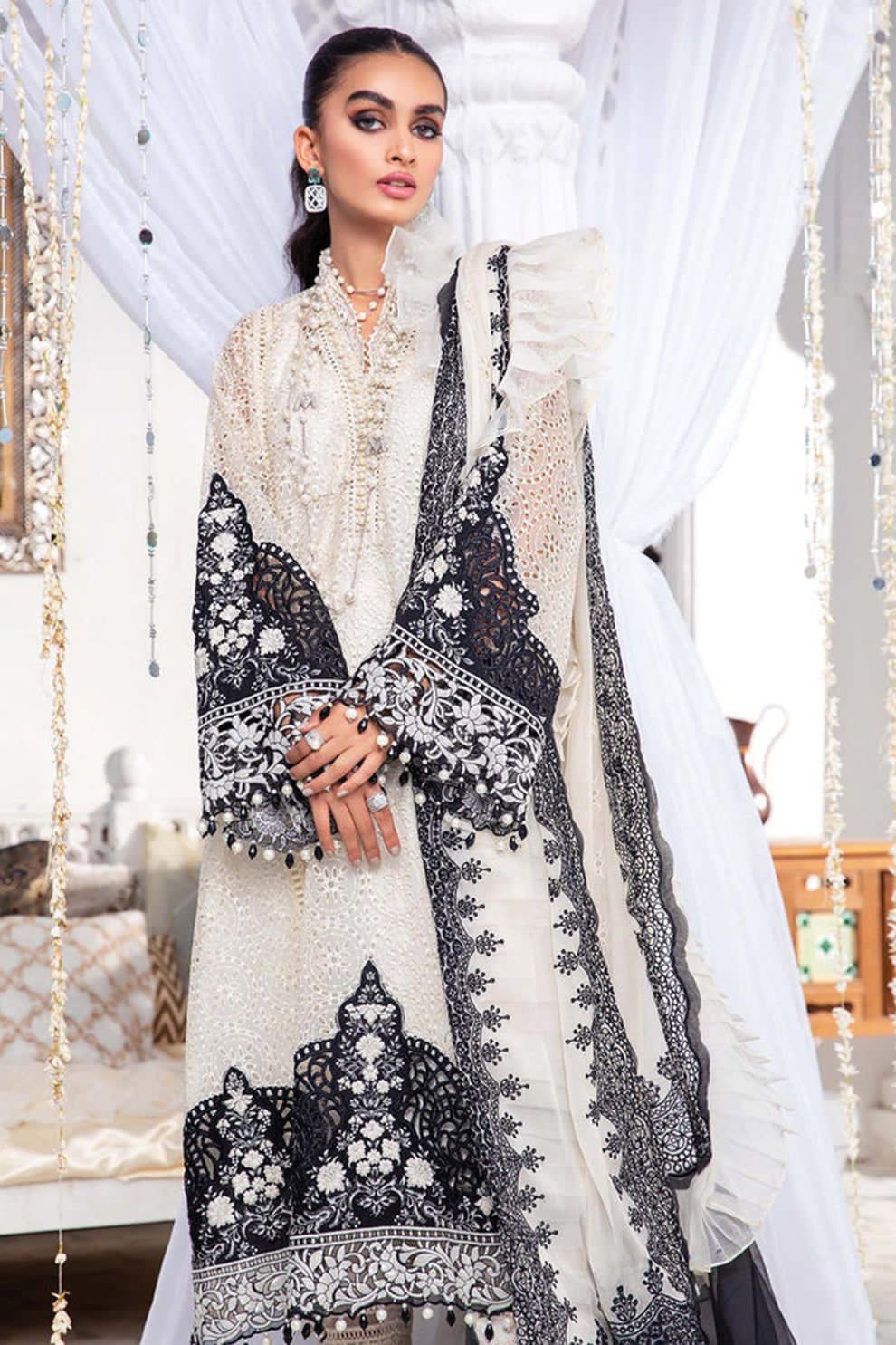 MB CHIKANKARI LAWN MOST HIT TOP SELLING PREMIUM PURE LAWN WITH ORGANZA DUPPATA 2024 - Wearza