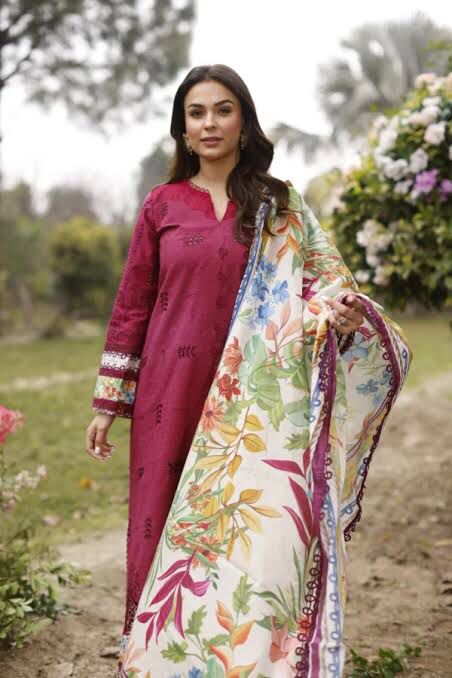 MANARA X WEARZA PREMIUM PURE LAWN WITH DIGITAL SILK DUPPATA 2024 - Wearza