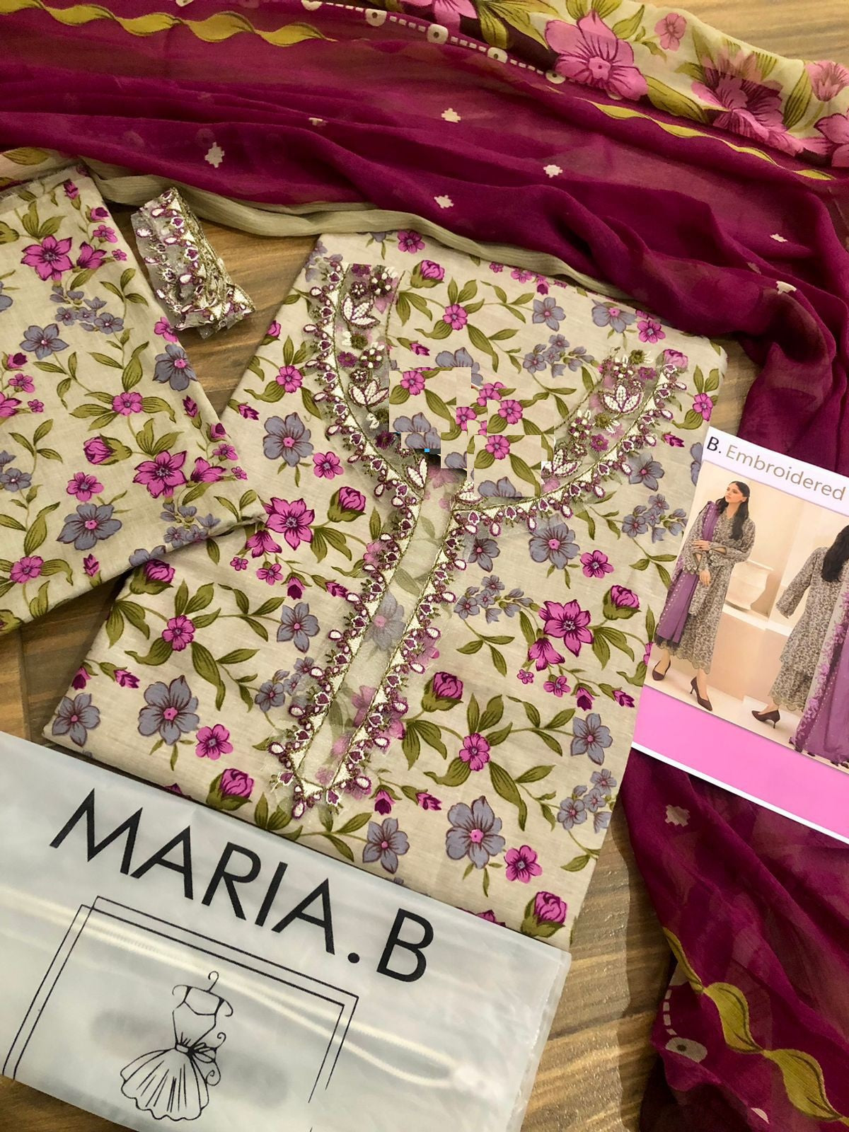 M PRINT PRESENT PREMIUM PURE DIGITAL PRINTED EMB BUNCHES LAWN WITH CHIFFON DUPPATA 2024 - Wearza