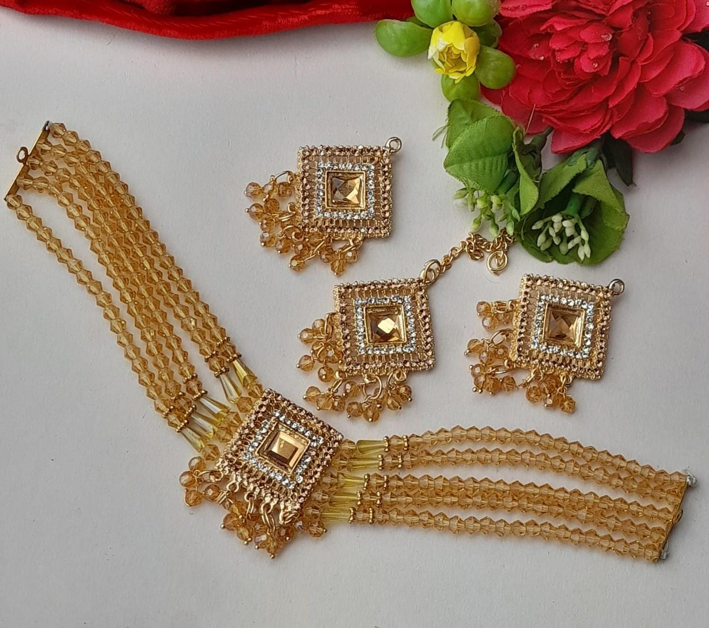 Ethnic Fancy Choker Set Wearza