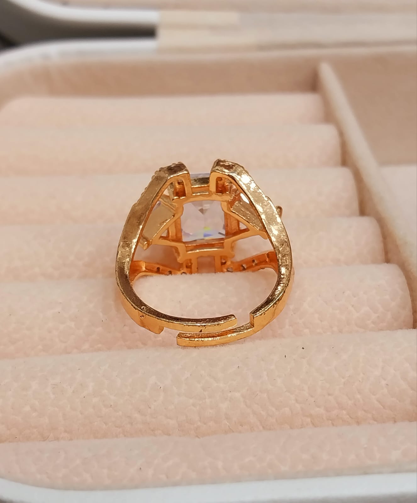 Wearza Beautiful Gold Plated Ring WEARZA