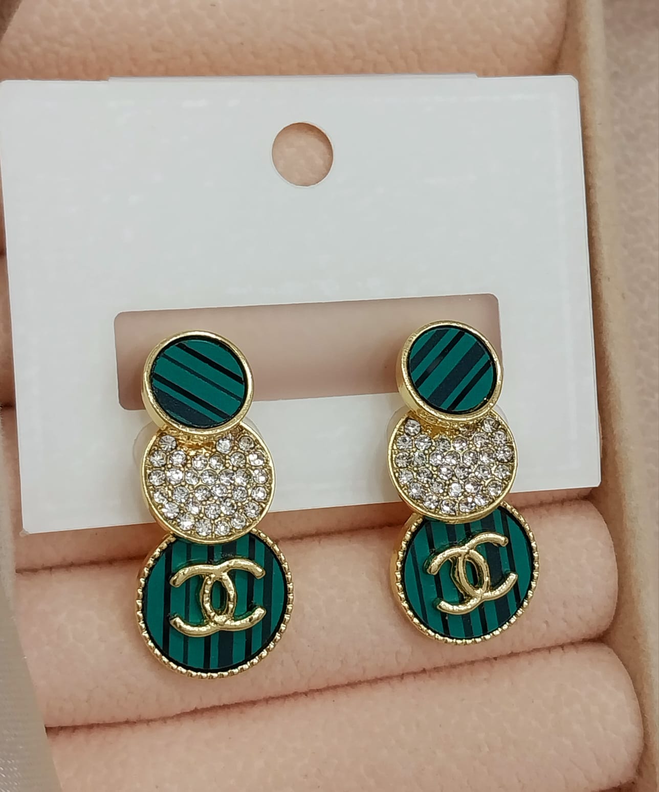 Channel Beautifull Earrings 24 WEARZA